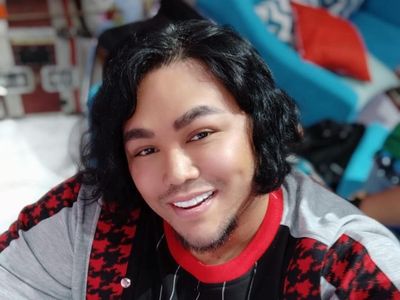 Transformasi Rambut Ivan Gunawan, Cepak Sampai Dibilang Mirip Donghae Suju