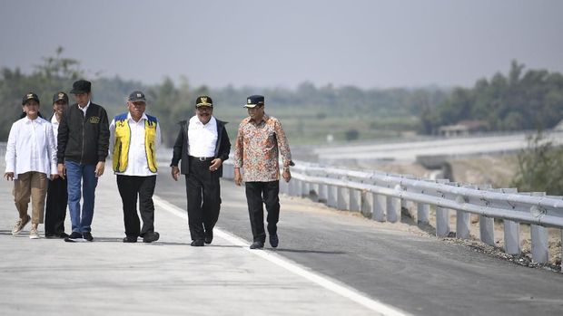 TKN Minta Prabowo-Sandi Jujur Akui Prestasi Tol Trans Jawa