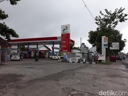 Dispenser SPBU di Ambon Ditabrak, Layanan Pertalite Belum Pulih