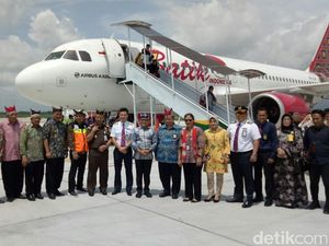 Penerbangan Perdana Batik Air Jakarta-Banyuwangi Penuh