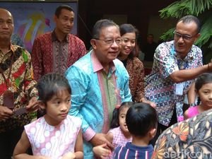 BI Tahan Bunga Acuan, Darmin Nilai Sudah Tepat BI Tahan Bunga Acuan, Darmin Nilai Sudah Tepat