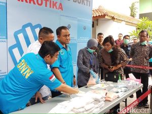 BNN Musnahkan 15.355 Butir Ekstasi dan 24.672 Butir PCC