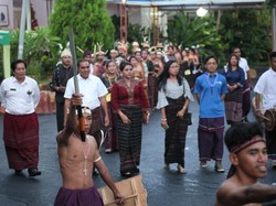Lewat Festival Nagi Tana, Kemenpar Ajak Masyarakat Cintai Tenun
