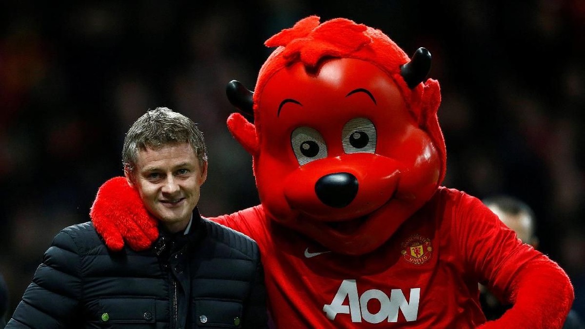 Ole Gunnar Solskjaer tak sabar ingin memulai perjalanan barunya dengan Manchester United. (Foto: Darren Staples/Reuters)