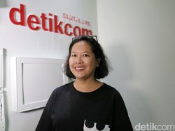 Trinity Berbagi Tips Menulis untuk Traveler Pemula