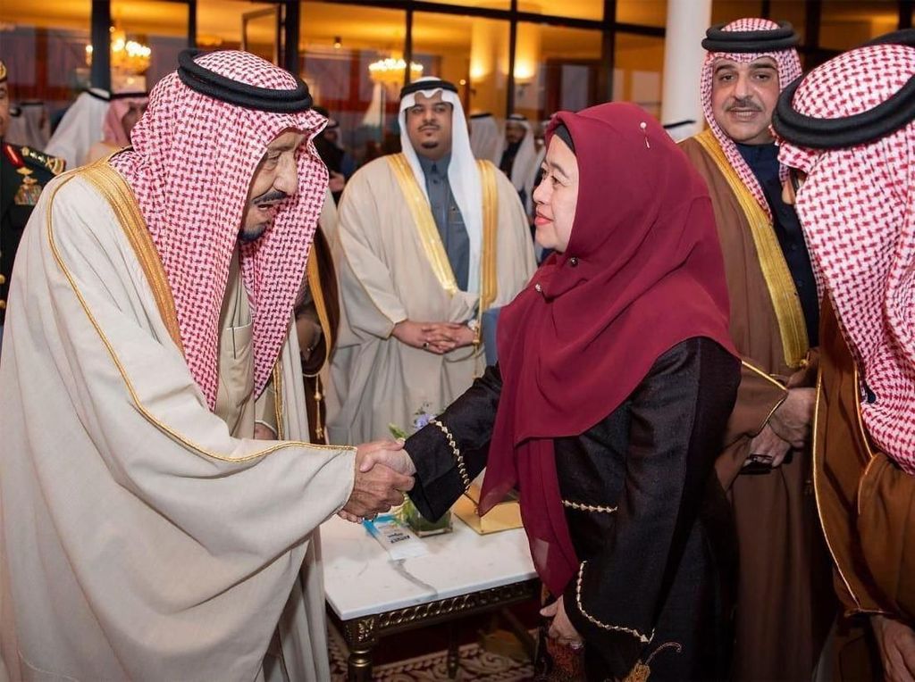 Hadiri Festival Janadriyah, Puan Maharani Disalami Raja Salman Hadiri Festival Janadriyah, Puan Maharani Disalami Raja Salman