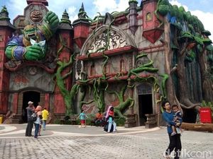 Foto: Taman Rekreasi Baru Buat Liburan Akhir Tahun di Semarang