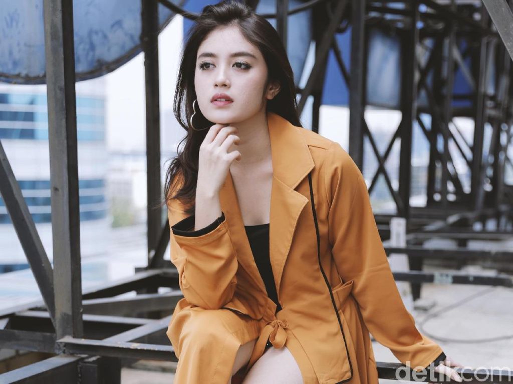 Umrah, Keinginan Nabilah Ayu di 2019 Umrah, Keinginan Nabilah Ayu di 2019
