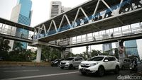 Melihat Proses Relokasi JPO Dukuh Atas