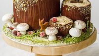 Rayakan Natal dengan 10 Kreasi Buche de Noel Unik Ini