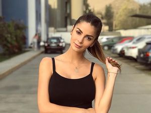 Foto: Liburannya Miss Peru 2015 yang Juga Model Seksi