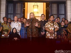 Akankah Demokrat-Gerindra Masuk Kabinet?