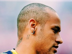 ini mungkin adalah rambut terpendek Neymar yang pernah diperlihatkan ke publik. Bagaimana menurutmu? (dok.hairstyle.com)