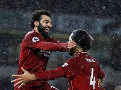 Ribut dengan Sokratis, Van Dijk: Dia Menuduh Salah Diving