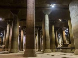 Katedral Bawah Tanah yang Lindungi Tokyo dari Banjir Katedral Bawah Tanah yang Lindungi Tokyo dari Banjir