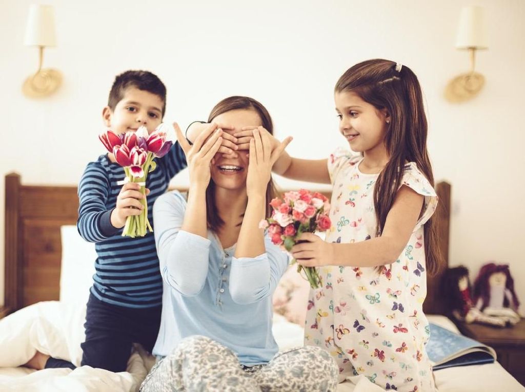 Selamat Hari Ibu! Yuk Kasih Hadiah Ini Agar Ia Selalu Sehat Selamat Hari Ibu! Yuk Kasih Hadiah Ini Agar Ia Selalu Sehat