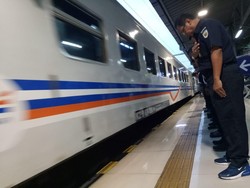 Kemenhub Hapus Subsidi untuk 5 KA Antar Kota, Tarifnya Naik?