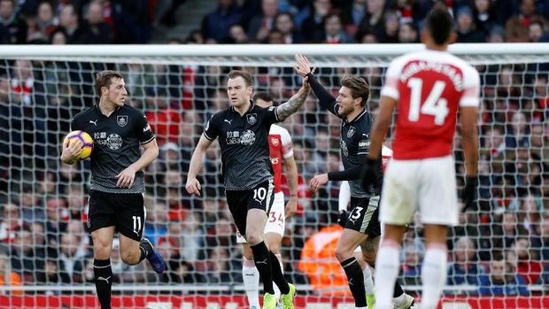 Hasil Arsenal Vs Burnley: Aubameyang Dua Gol, The Gunners Menang 3-1
