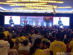 Jokowi ke TKD Sulsel: Jangan Sampai Militansi Kita Kendor