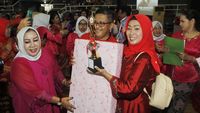Aksi Para Perempuan Tangerang Dukung Capres 01