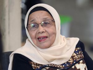Kisah Aliyah Bolak-balik Kerja Yogyakarta-Bandung saat Hamil Anies Baswedan Kisah Aliyah Bolak-balik Kerja Yogyakarta-Bandung saat Hamil Anies Baswedan