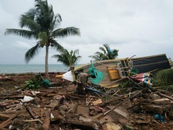 Kerusakan Tempat Wisata & Akomodasi Akibat Tsunami Selat Sunda Sejauh Ini