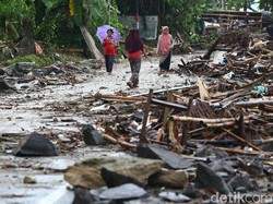 Tsunami Selat Sunda, Cek Kondisi Teman dan Kerabat via Facebook