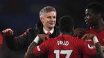 Senyum Kemenangan Solskjaer
