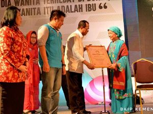 Menhub Hadiri Peringatan Hari Ibu di Palembang