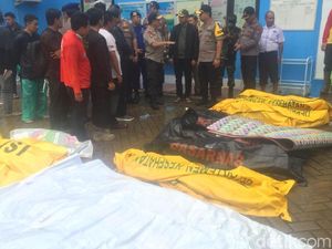 236 Jenazah Korban Tsunami di Banten Telah Diidentifikasi 236 Jenazah Korban Tsunami di Banten Telah Diidentifikasi