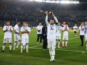 Lihat Penggawa Madrid Cicipi First Class Emirates Airbus A380