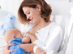 Tips Menjaga Berat Badan Tetap Stabil Saat Menyusui