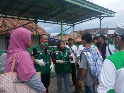 Tsunami Banten-Lampung dalam Jepretan Tenaga Medis