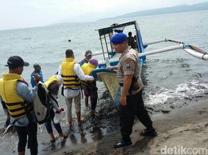 Waspada Tsunami, Polisi Maksimalkan Pengamanan Wisata Laut Banyuwangi Waspada Tsunami, Polisi Maksimalkan Pengamanan Wisata Laut Banyuwangi