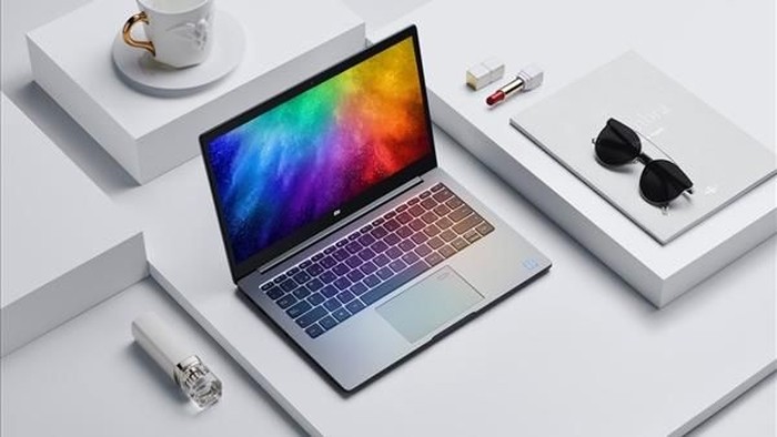 Xiaomi Mi Notebook Air, pesaing Macbook Air (Foto: Dok. Xiaomi) Xiaomi Mi Notebook Air, pesaing Macbook Air (Foto: Dok. Xiaomi)