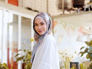 Cerita Blogger Berhijab Fifi Alvianto Selamatkan Diri Saat Tsunami Lampung