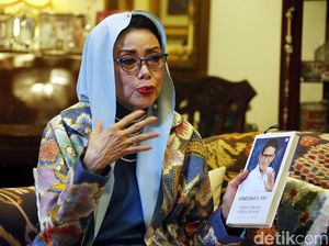 Mien Uno dan Cerita Mendidik Sandiaga Uno: Tidak Ada Anak Emas Mien Uno dan Cerita Mendidik Sandiaga Uno: Tidak Ada Anak Emas