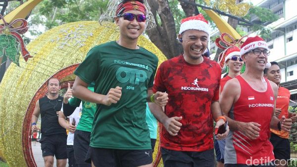 Serunya Melihat Santa Olahraga