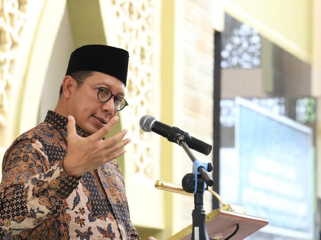 Menag Ajak Bermunajat Demi Tahun Politik Damai Tanpa Caci Maki Menag Ajak Bermunajat Demi Tahun Politik Damai Tanpa Caci Maki