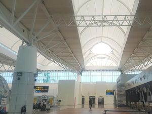 Terbesar Setelah Soetta, Bandara Kertajati Sepi karena Sulit Akses Terbesar Setelah Soetta, Bandara Kertajati Sepi karena Sulit Akses