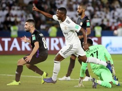 Meski Al Ain sempat menipiskan skor, Madrid kembali menjauh berkat gol bunuh diri Yahia Nader di injury time. Foto: Francois Nel/Getty Images