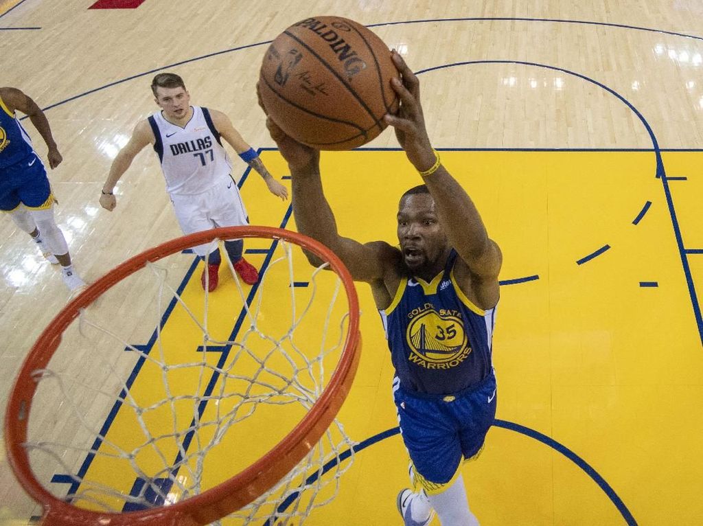 Hasil NBA: Durant 29 Poin, Warriors Atasi Mavericks Hasil NBA: Durant 29 Poin, Warriors Atasi Mavericks