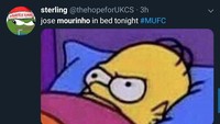 Mourinho pasti tidak bisa tidur melihat MU justru oke di bawah Solskjaer. (Foto: Twitter @thehopeforUKCS)
