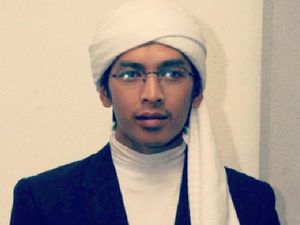 Pujian dan Janji Ade Gingsul kepada Almarhum Aa Jimmy Pujian dan Janji Ade Gingsul kepada Almarhum Aa Jimmy