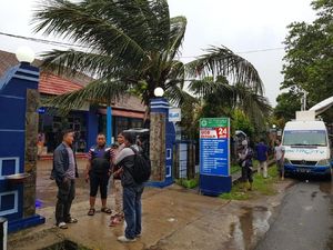 Takut Tsunami di Anyer, Tamu Hotel Pilih Pulang Lebih Awal Takut Tsunami di Anyer, Tamu Hotel Pilih Pulang Lebih Awal