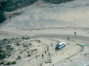 Duka Bulan Desember di Anyer