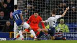 Pesta Tottenham di Goodison Park