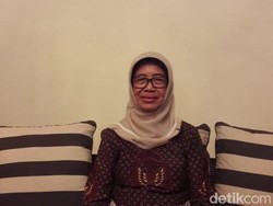 Ibunda Jokowi Meninggal, Anggota Kabinet Diminta Tetap di Jakarta
