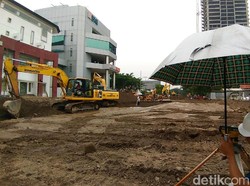 Sudah Rp 12 M Digelontorkan untuk Nguruk Galian Basemen RS Siloam