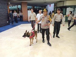 Jihandak dan K9 Dilibatkan untuk Amankan Misa Natal di Surabaya